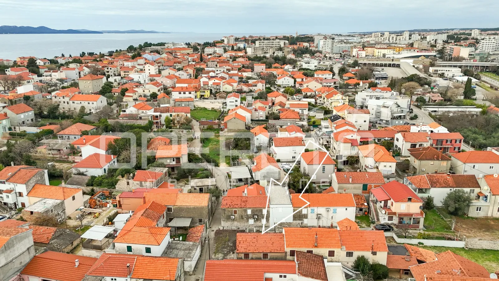 kuća s 2 stana i pomoćnim objektom, 190 m2, arbanasi, zadar - slika 3