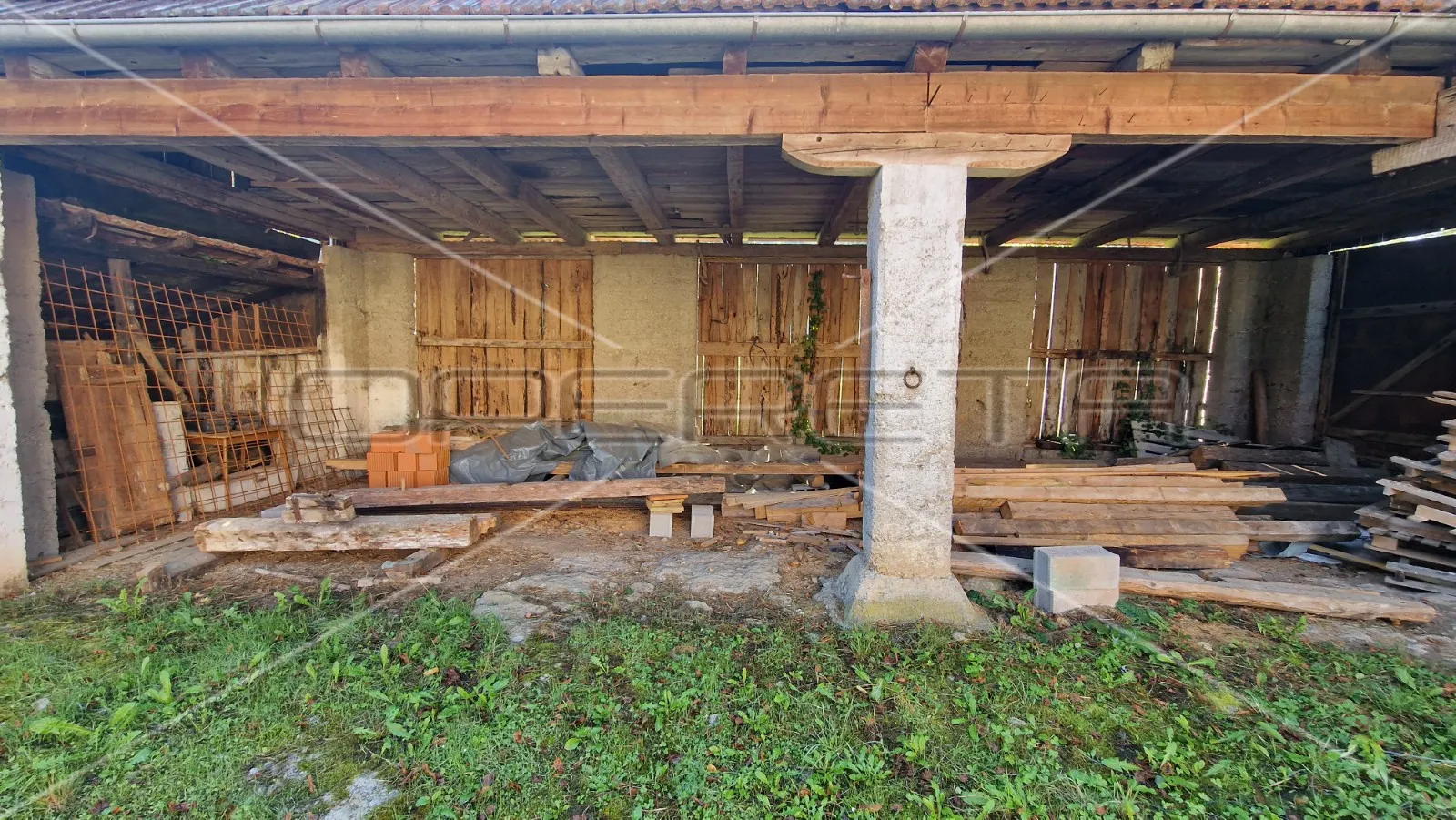 seosko imanje, kuća s 3 gospodarska objekta, okućnica, brinje, 235 m2 - slika 6