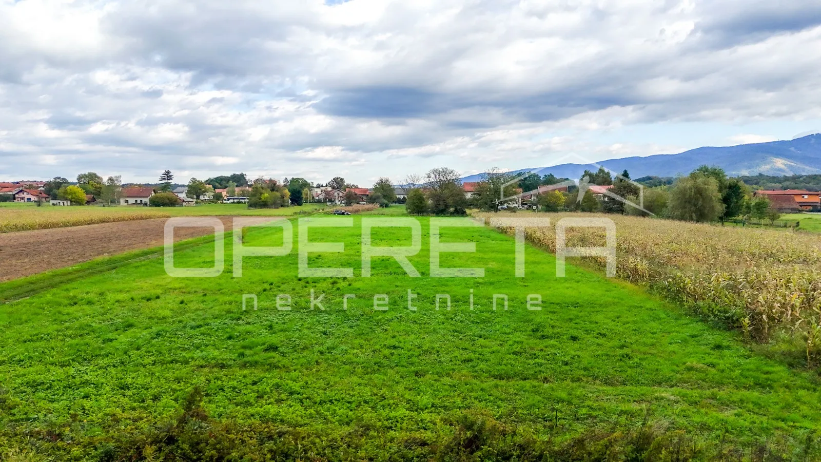 građevinsko zemljište s pristupom s dvije strane, jakovlje - slika 15