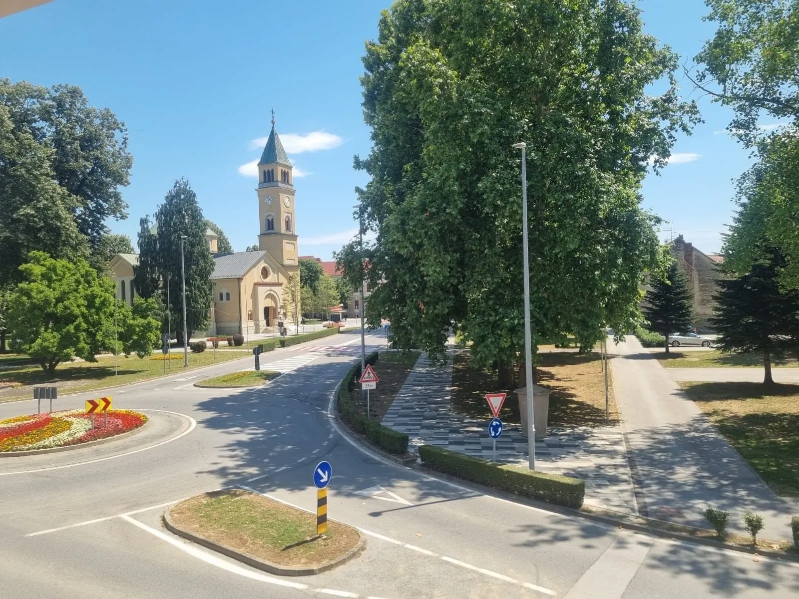 prodaja, poslovna zgrada, đurđevac, đure basaričeka, 152m2 - slika 2