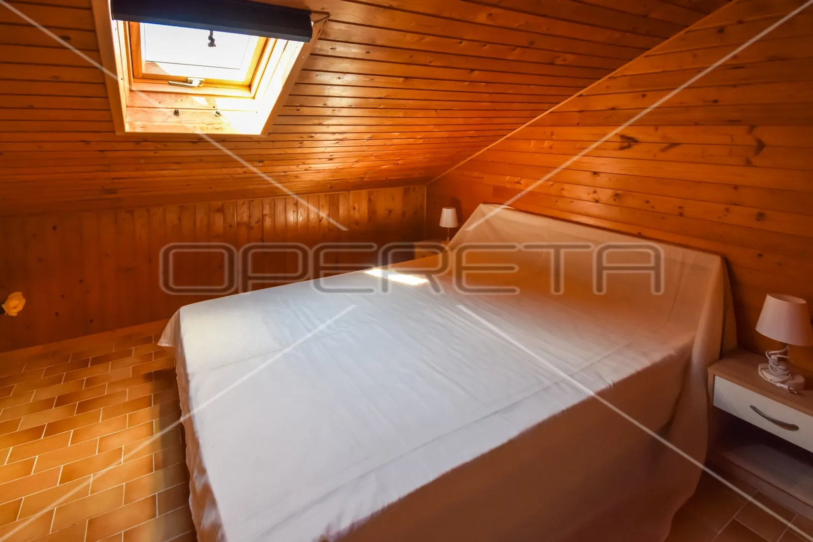 kamena apartmanska kuća s prekrasnim pogledom na more i maslinikom, splitska oto - slika 14