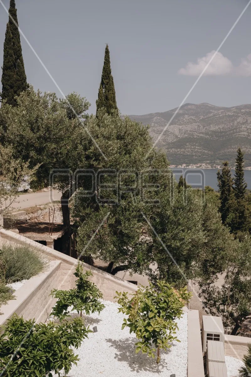 prekrasna vila na korčuli s panoramskim pogledom na more – 360 m2 luksuza - slika 25
