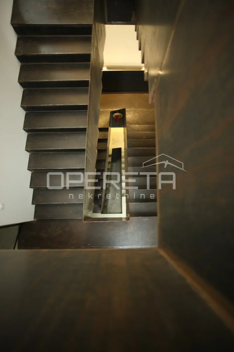 prodaja, poslovna zgrada, centar, vinogradska, 580m2 - slika 5