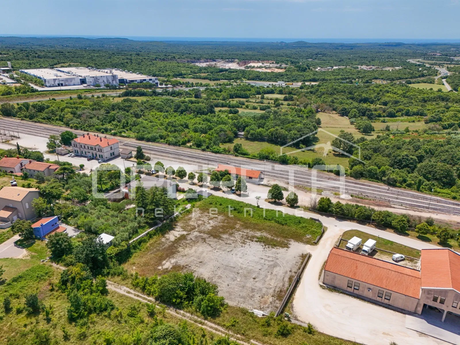 istra, kanfanar - građevinsko zemljište za izgradnju kuće - slika 1