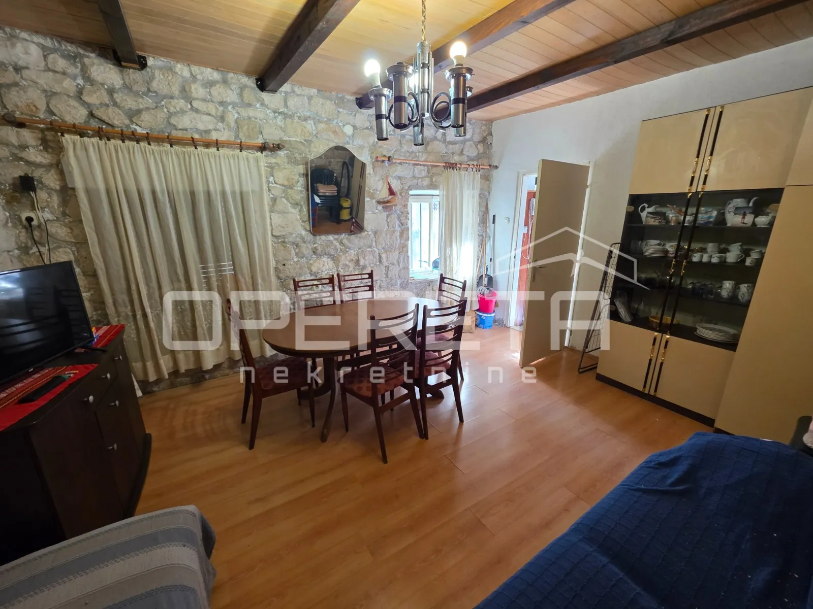 kamena kuća u staroj jezgri trogira, 105 m2, 3 etaže. cijena na upit! - slika 4