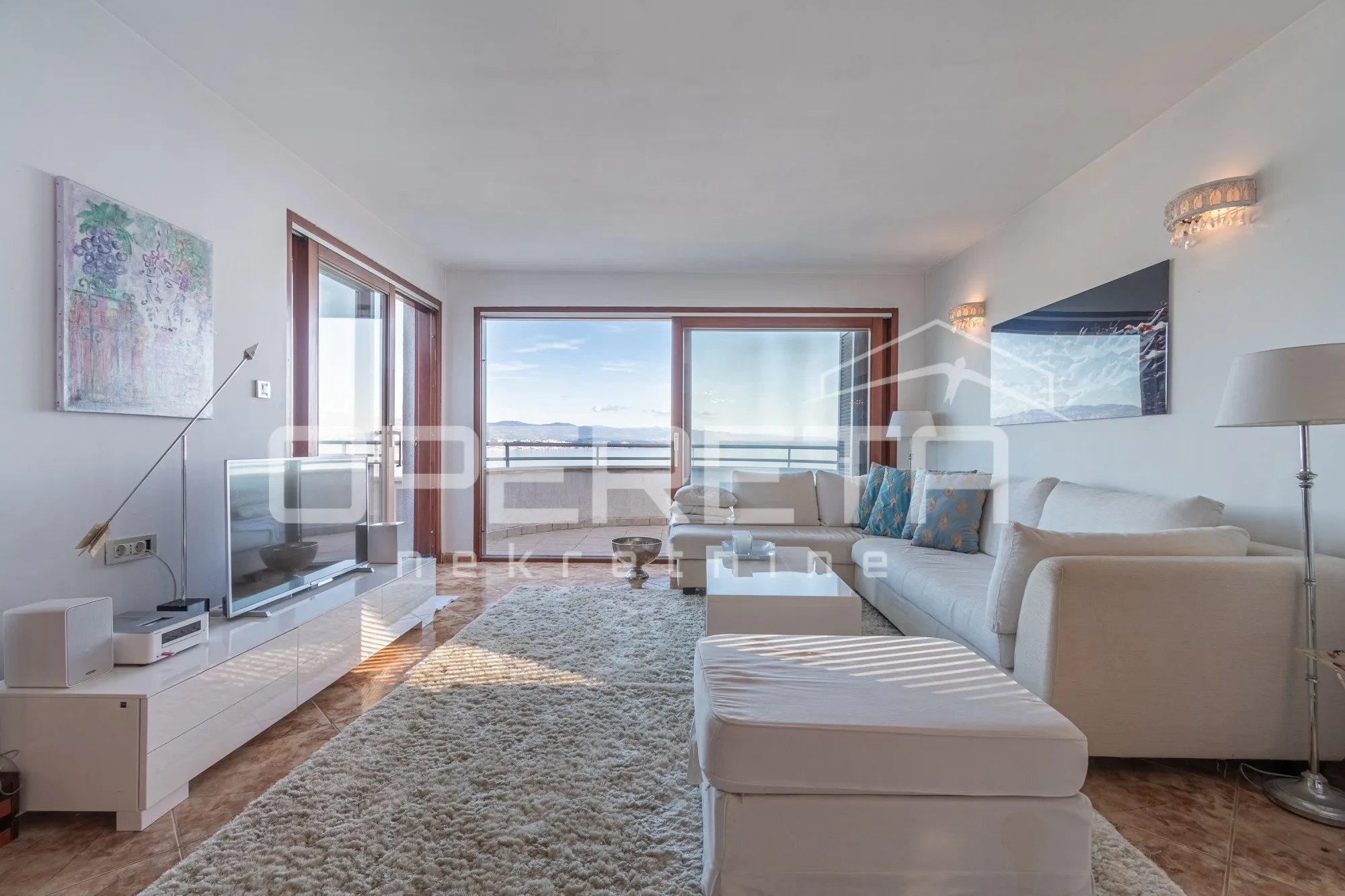 Prilika - prostrani dvoetažni penthouse s panoramskim pogledom – Opatija, 300 m