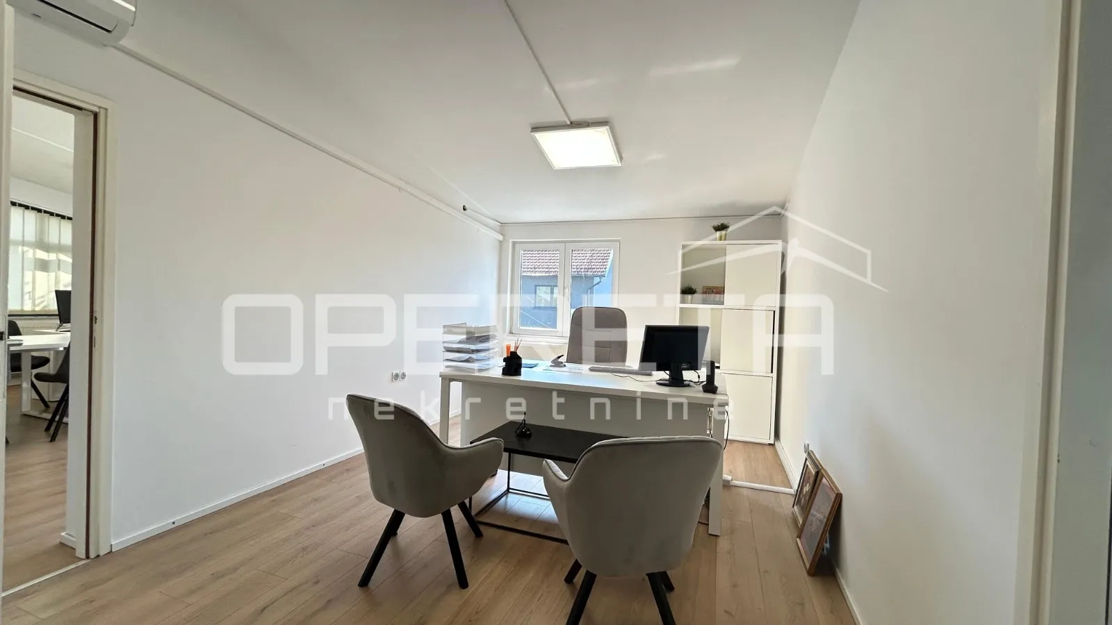 Prodaja, Poslovna zgrada, Samobor-istok, Ulica grada Wirgesa, 1050m2 - Anindol