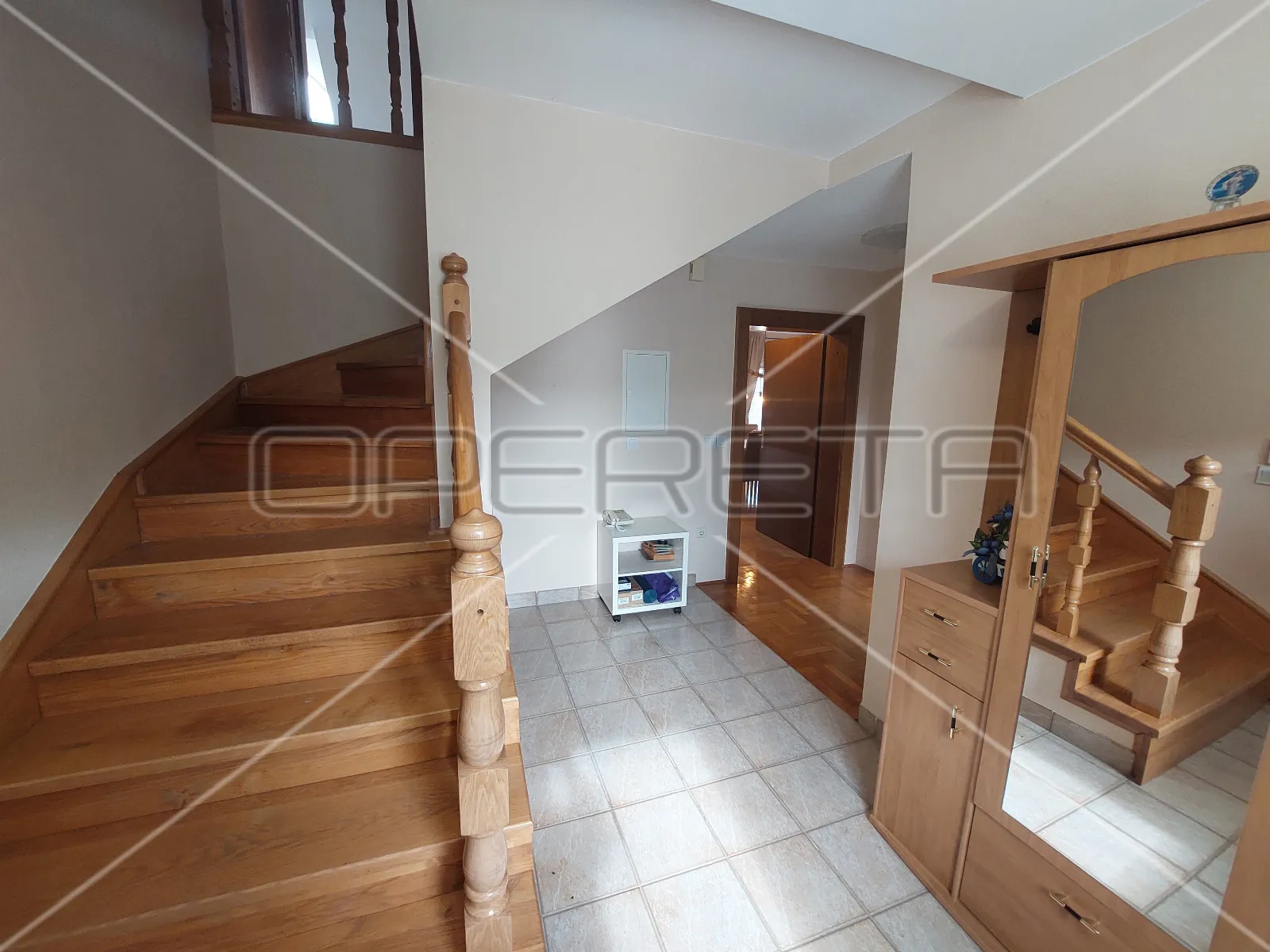prodaja, kuća, donja stubica, pustodol, samostojeća, 250m2 - slika 24