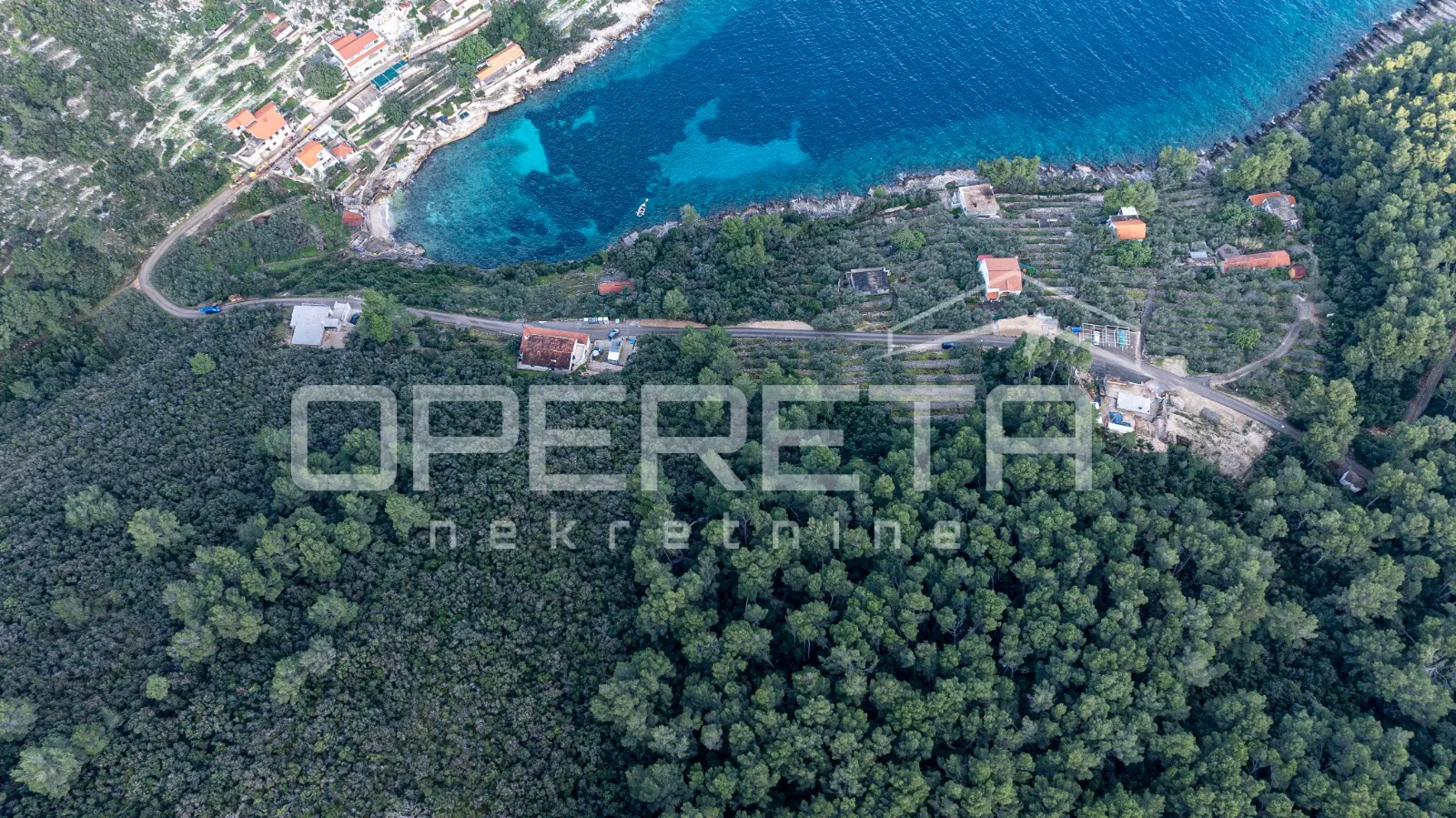 građevinsko zemljište od 934 m2, drugi red od mora, otok korčula - slika 15