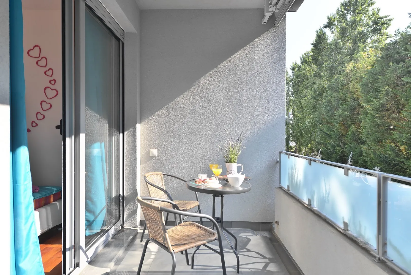 žnjan, moderno uređen trosoban stan 101 m², 2 terase - slika 19
