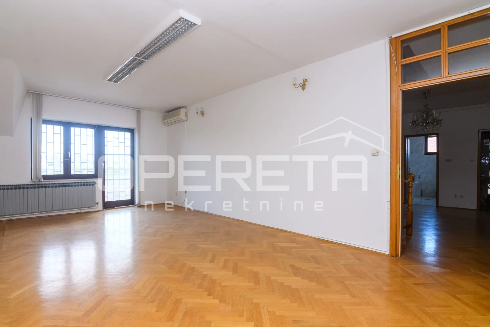 pantovčak - poslovna zgrada ( 529m2) s pomočnim objektom 200m2, najam - slika 17