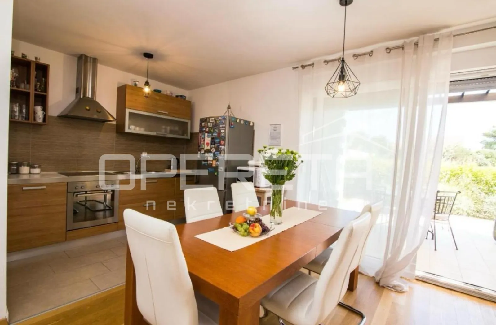 uređen trosoban stan s privatnim vrtom i terasom, 89 m², prizemlje, mocire, zada - slika 6
