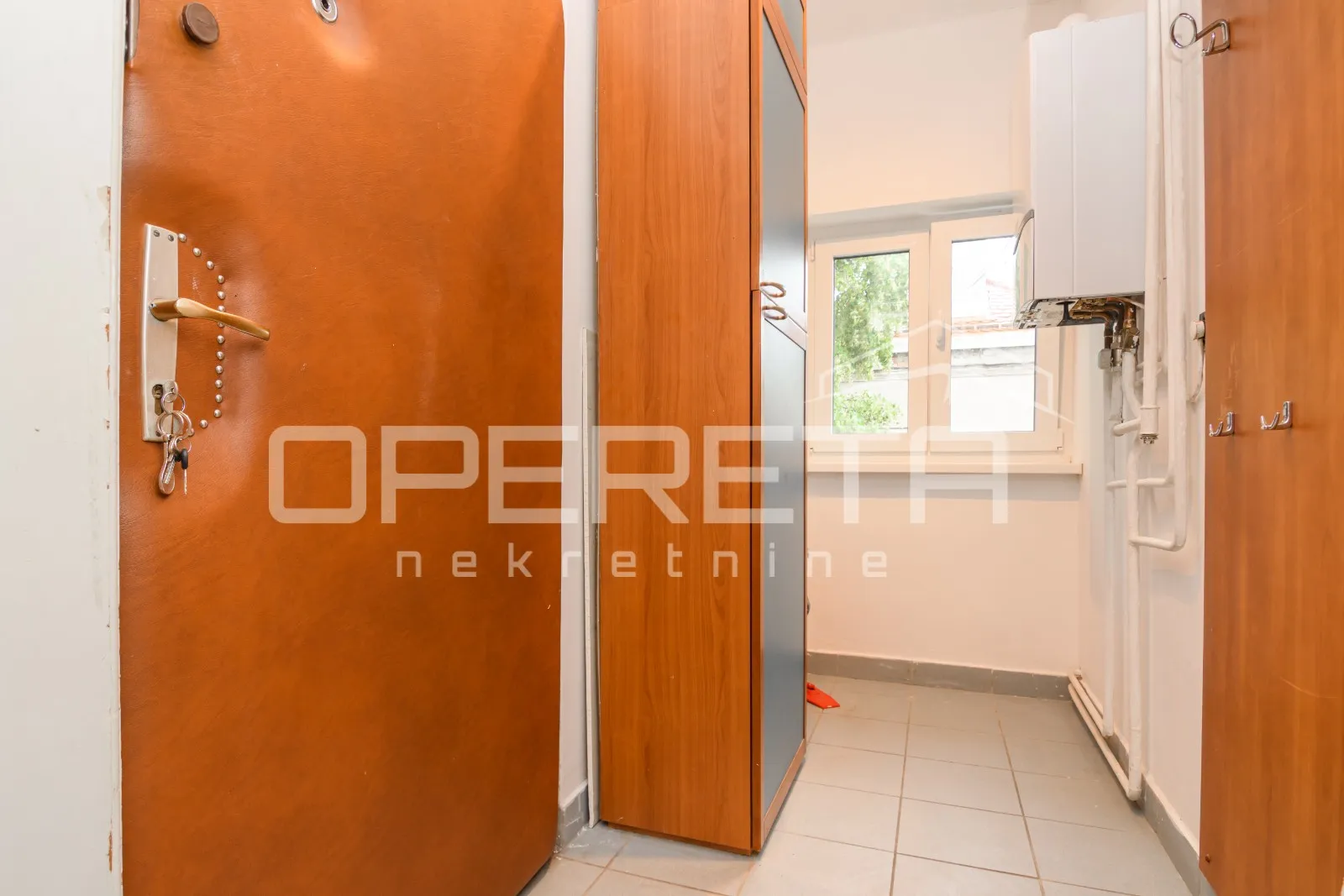 ured, najam, centar, 85 m2 + galerija - slika 16