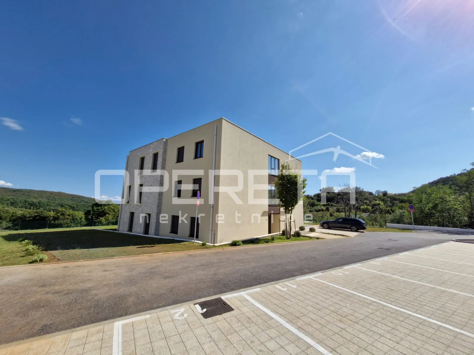 labin - trosoban stan 112 m2 sa pogledom na more - slika 3