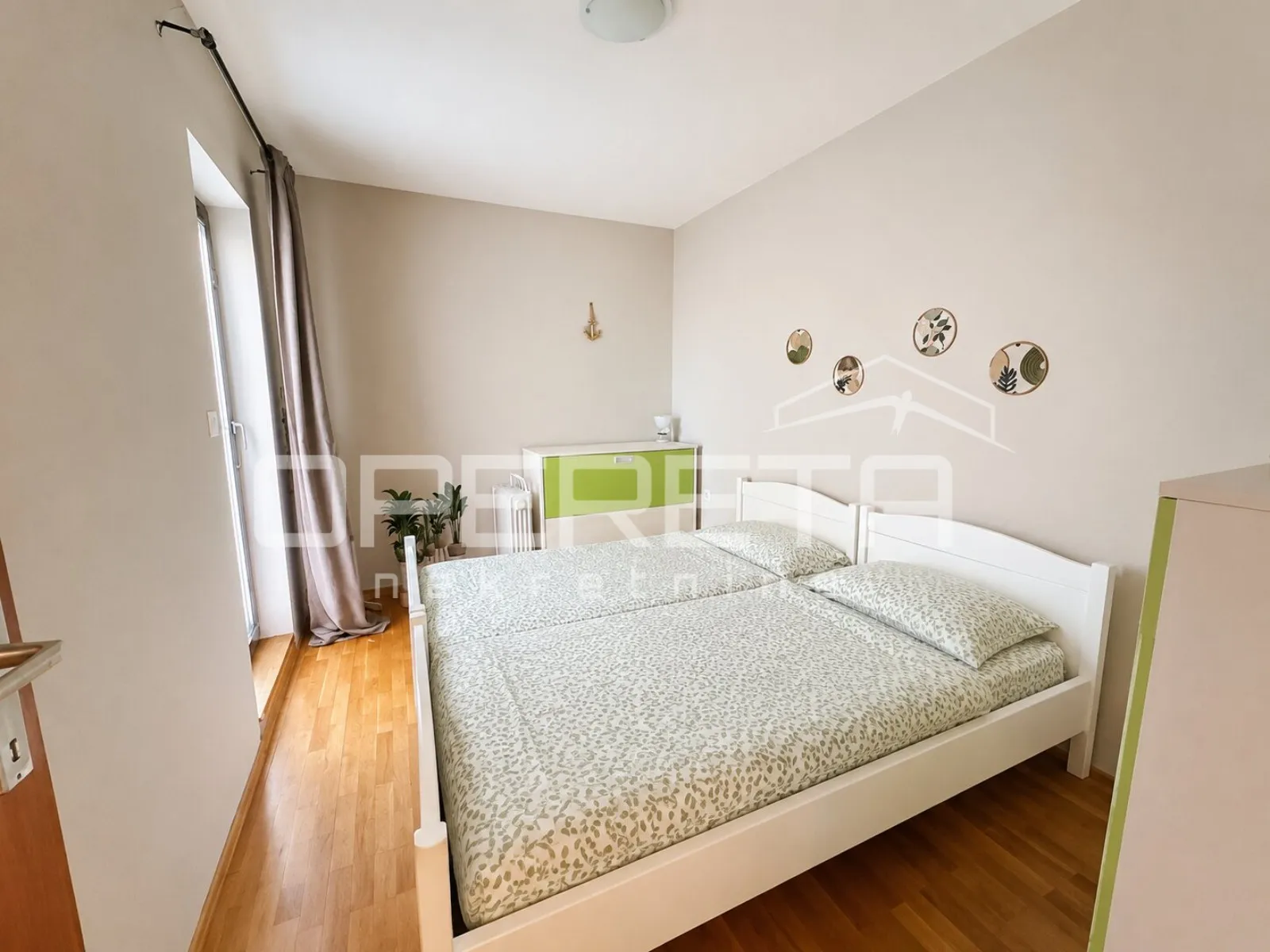stan s dva balkona i pogledom na more - smokvica krmpotska - slika 10