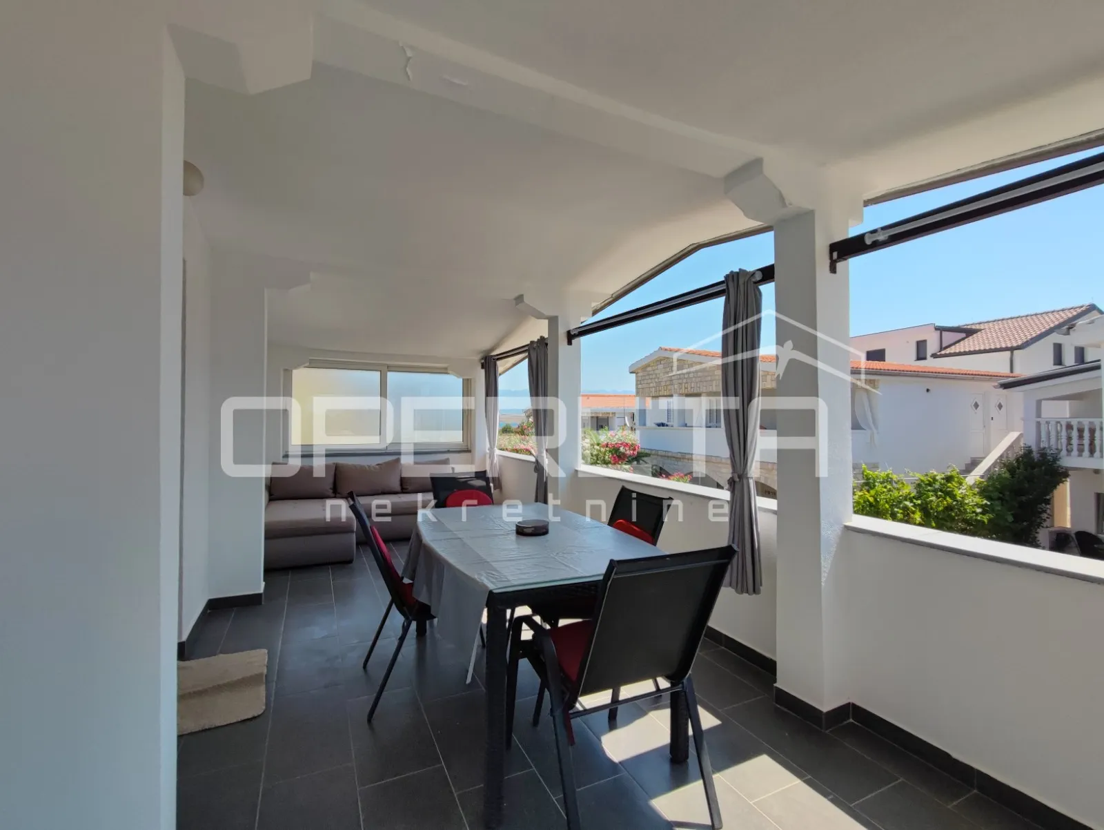 apartmanska kuća s četiri stambene jedinice, 190 m², vir - slika 39