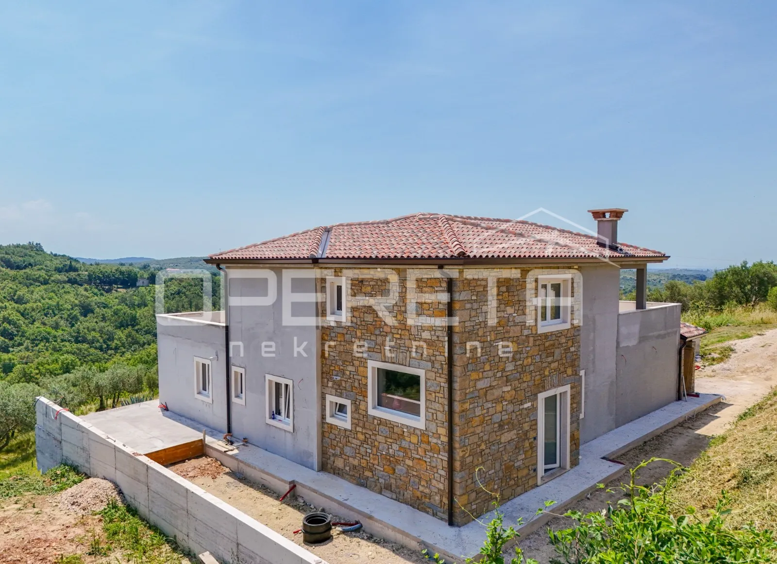 istra, momjan- samostojeća kuća, s predivnim otvorenim pogledom - slika 6