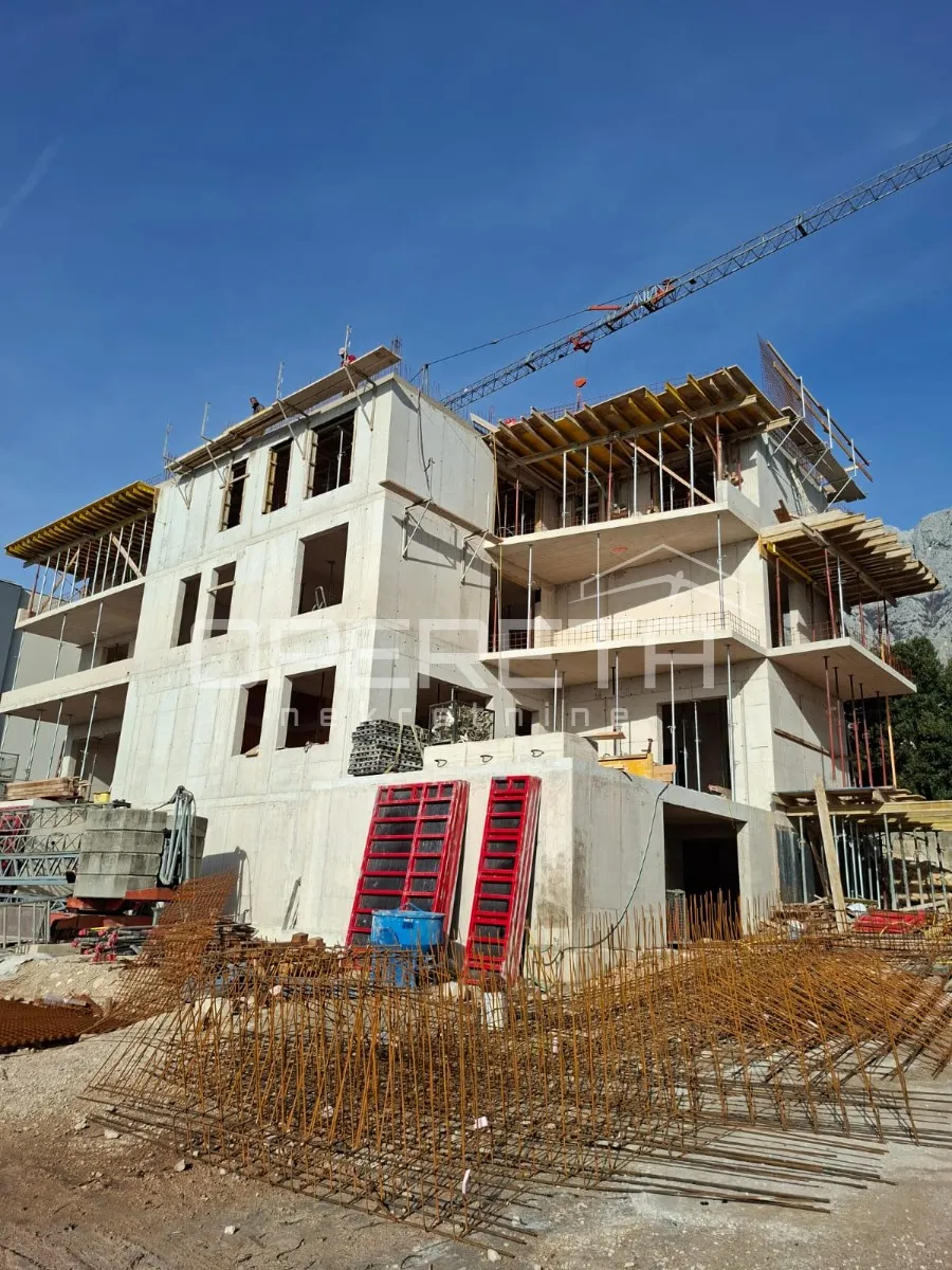 stan 3s, 94,81 m² na povišenom položaju s pogledom na more, makarska - slika 9