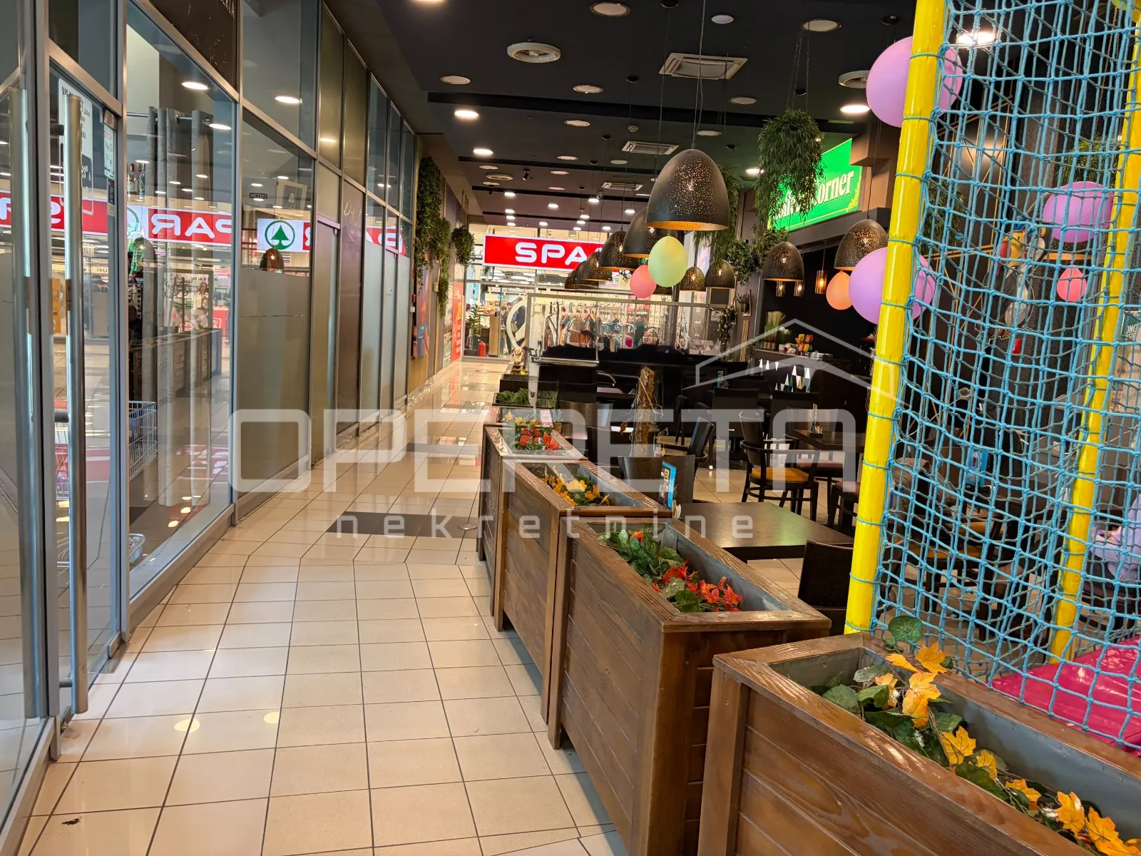 prodaja, ulični lokal, centar, heinzelova , 141m2 - slika 2