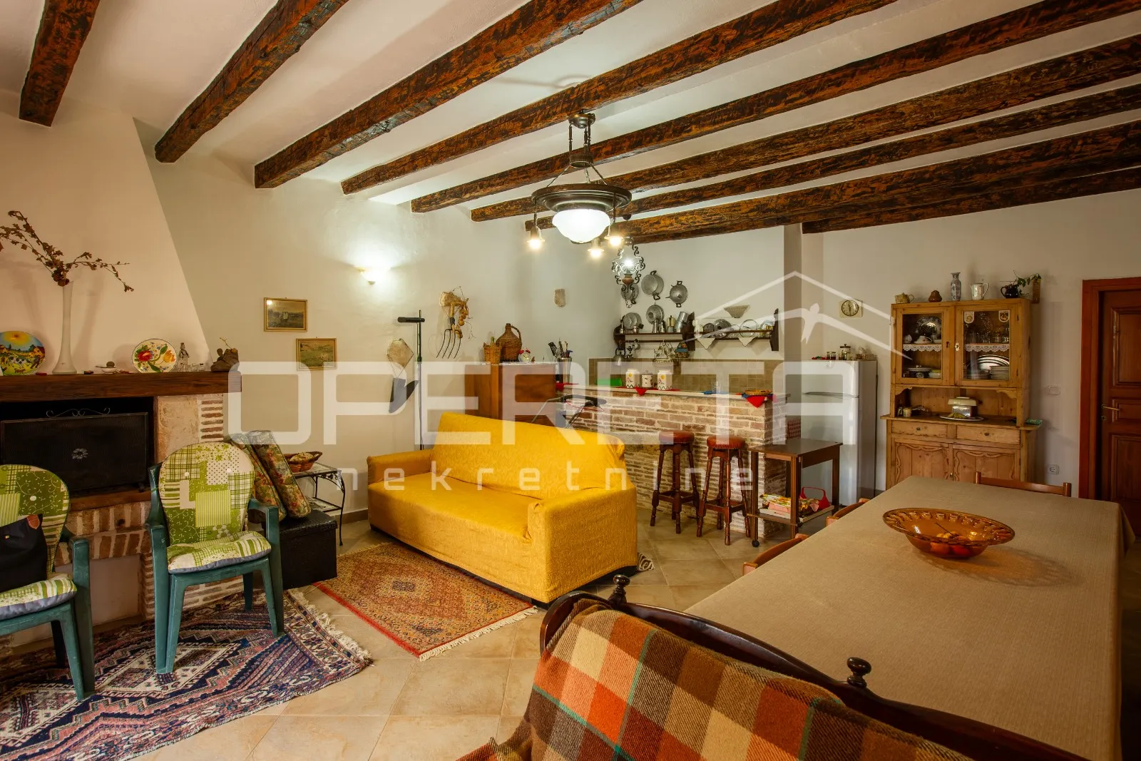 tradicionalna kamena kuća s dva apartmana. - slika 4