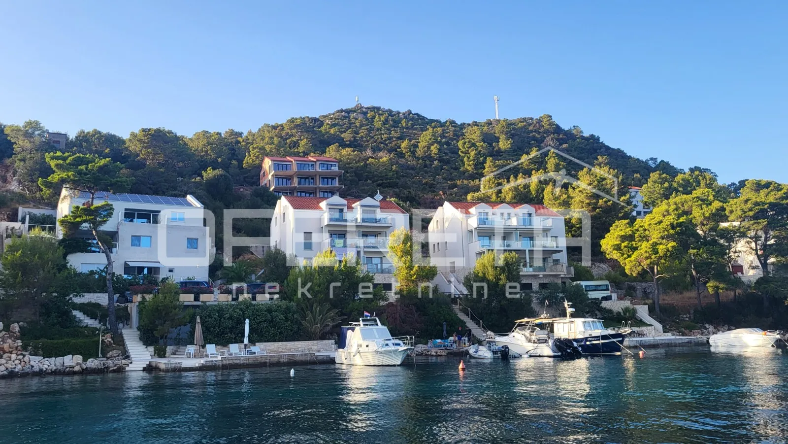 moderan stan u srcu prirode, pasadur, lastovo - slika 13