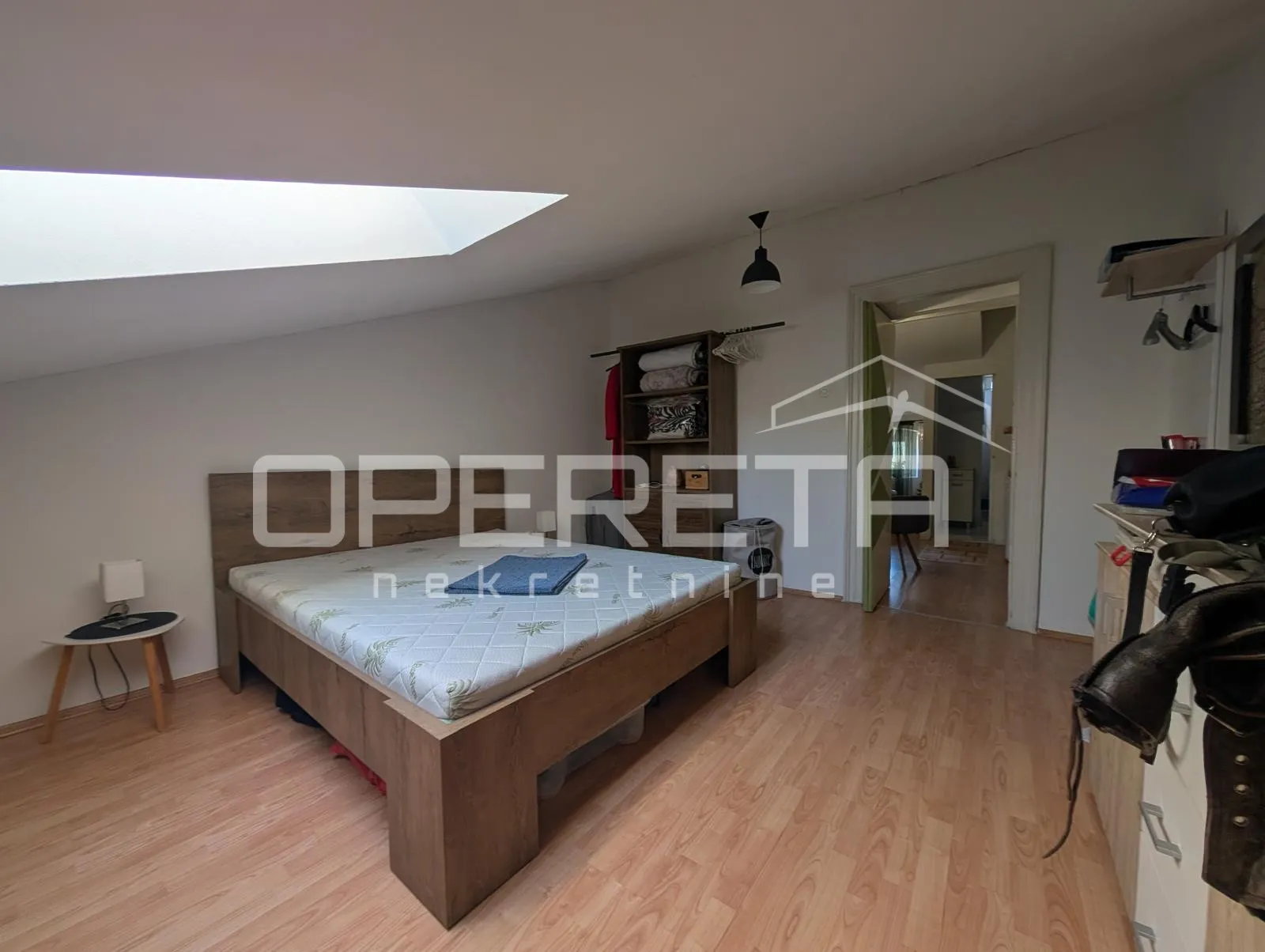 stan 30m2 u centru pule - slika 7