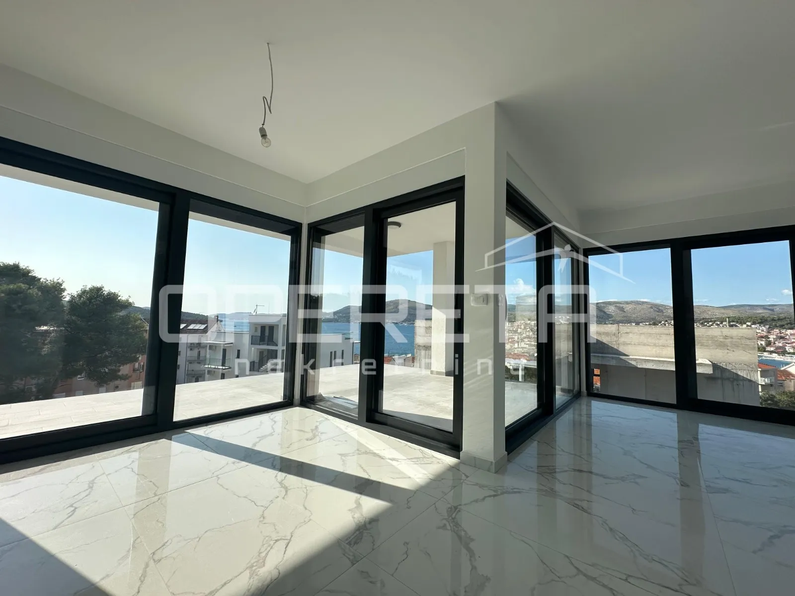 penthouse novogradanja 160 m2, pogled more, terasa, otok čiovo - slika 3