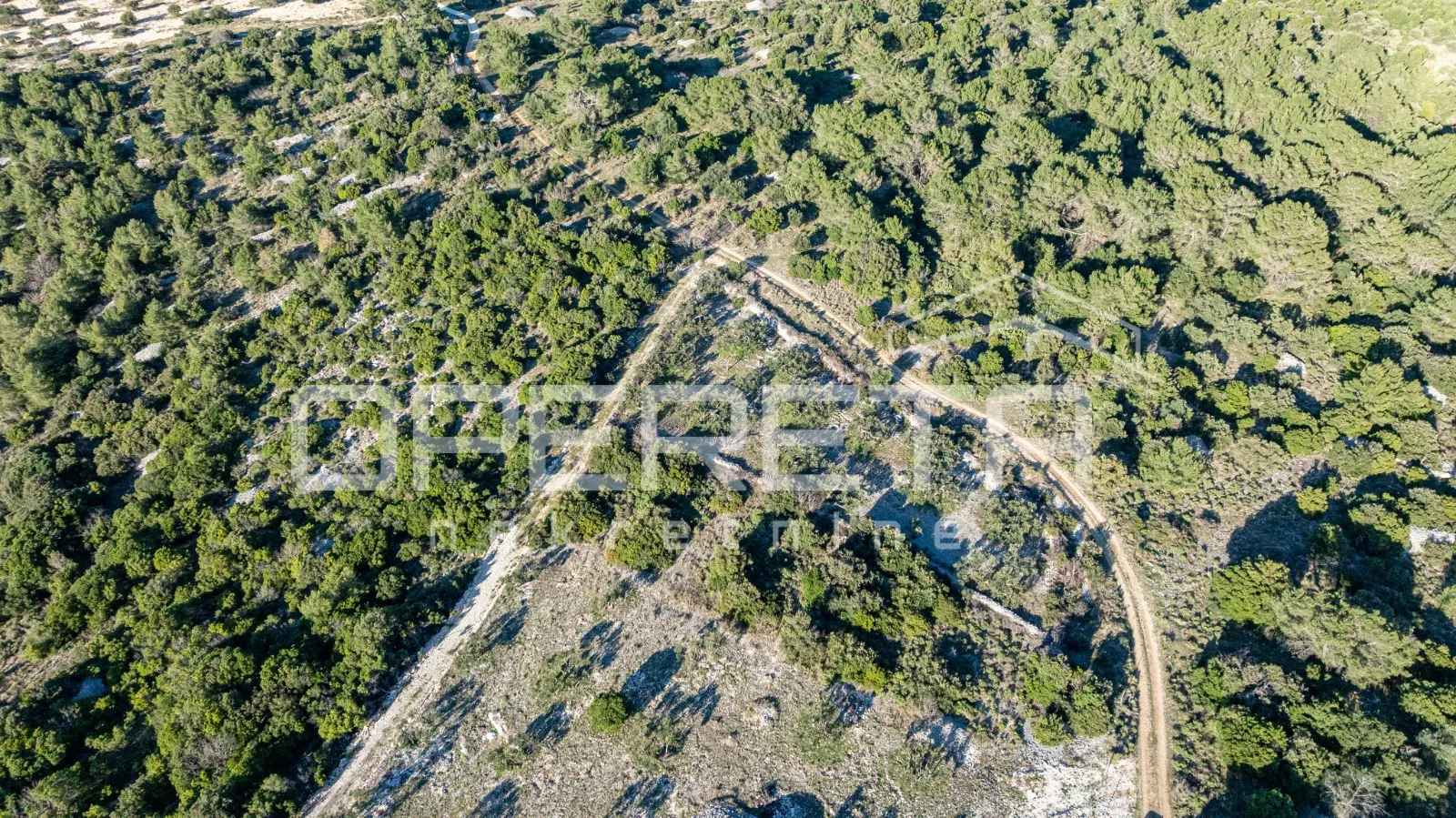 povlja, povlja, 7.647,00 m2, 76.470,00 eur - slika 8