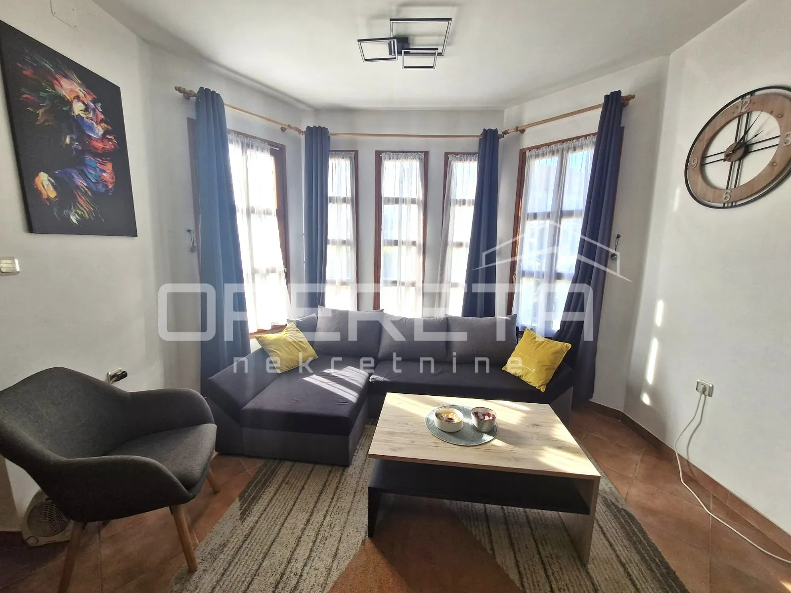 samostojeća kuća, bazen, jakuzzi, roštilj, - slika 17