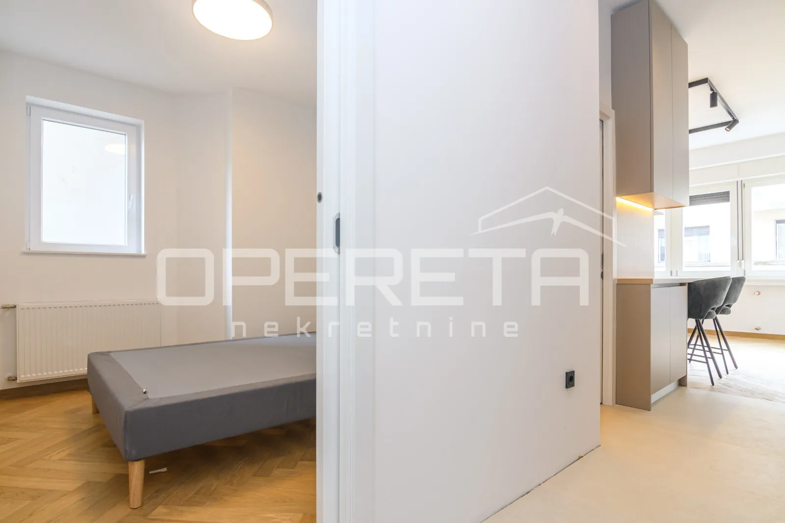 najam, ured, centar, pod zidom, 35m2 - slika 9