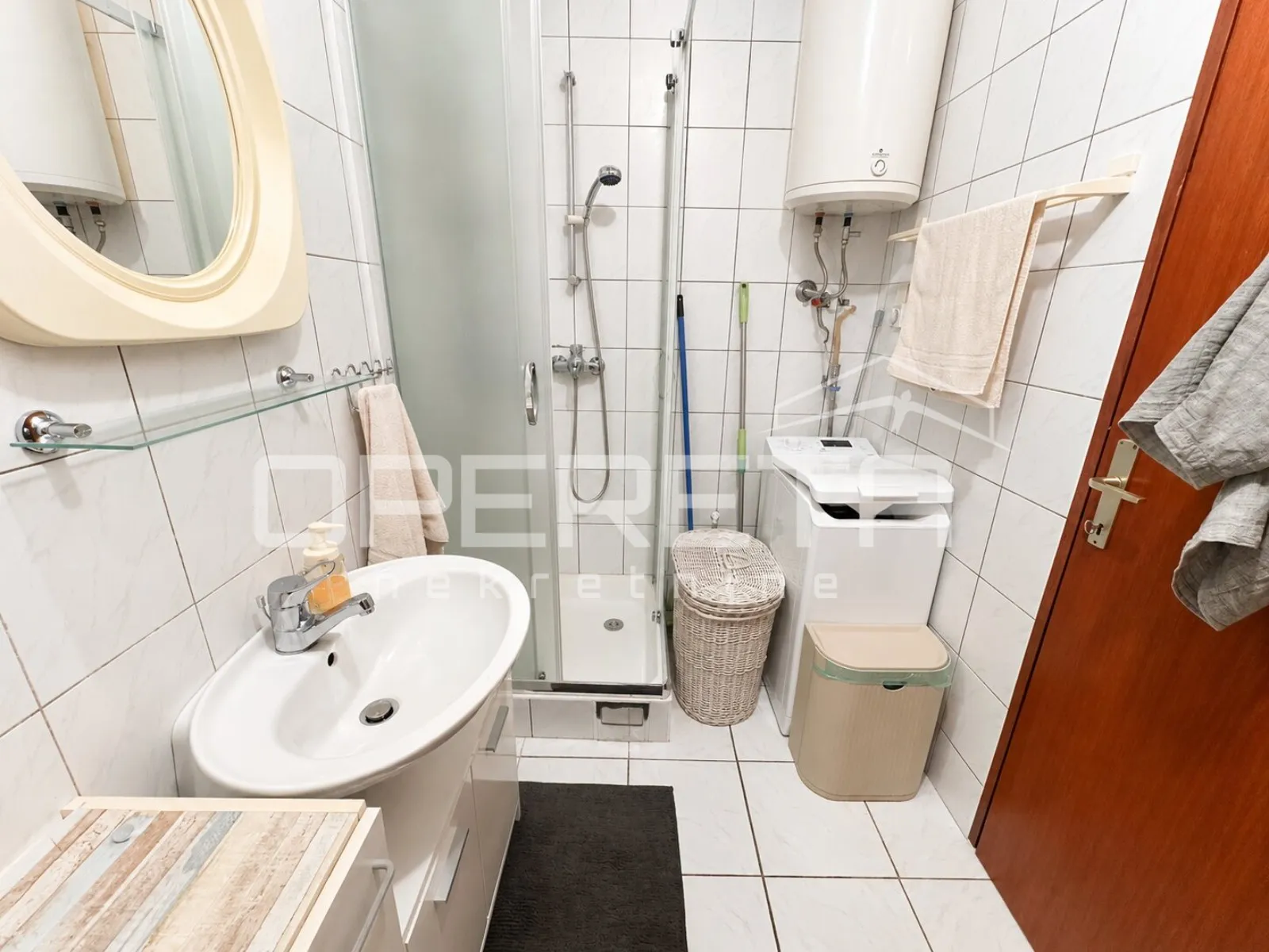 stan s dva balkona i pogledom na more - smokvica krmpotska - slika 11