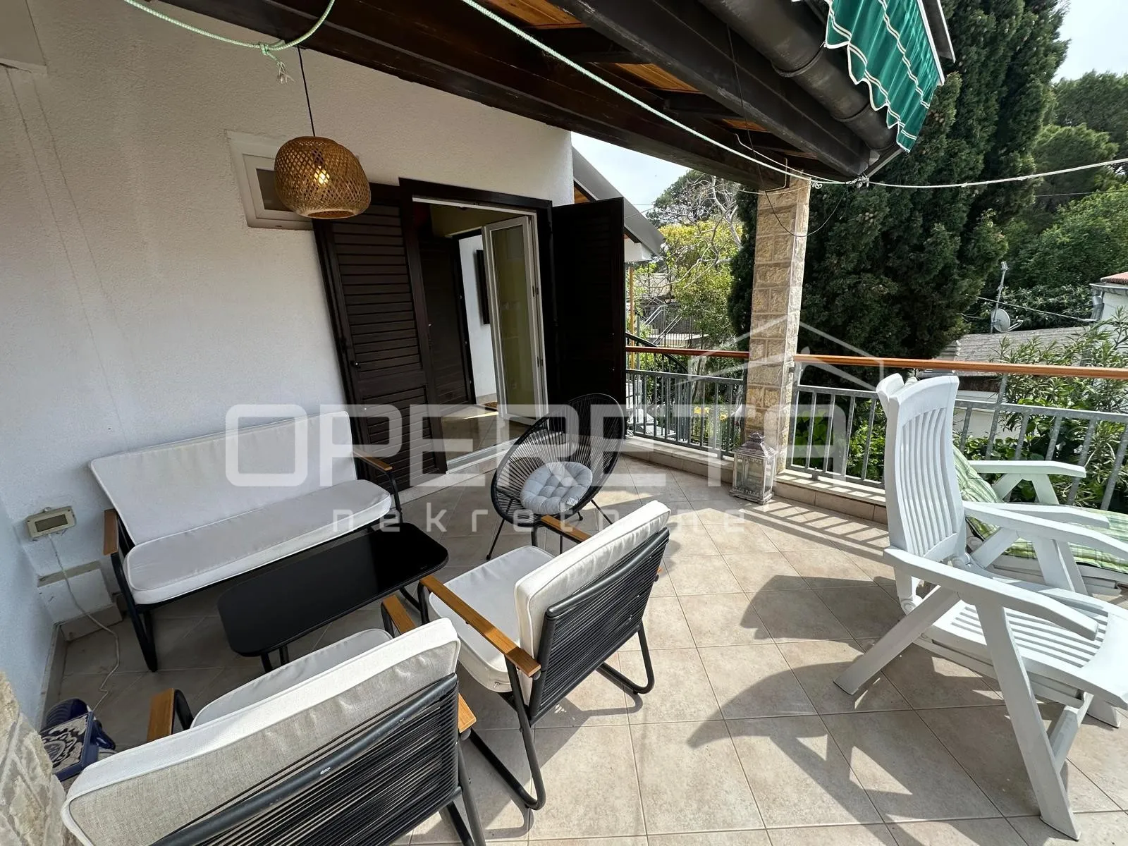 kuća na jadriji s dva apartmana, 40 m od plaže! - slika 7