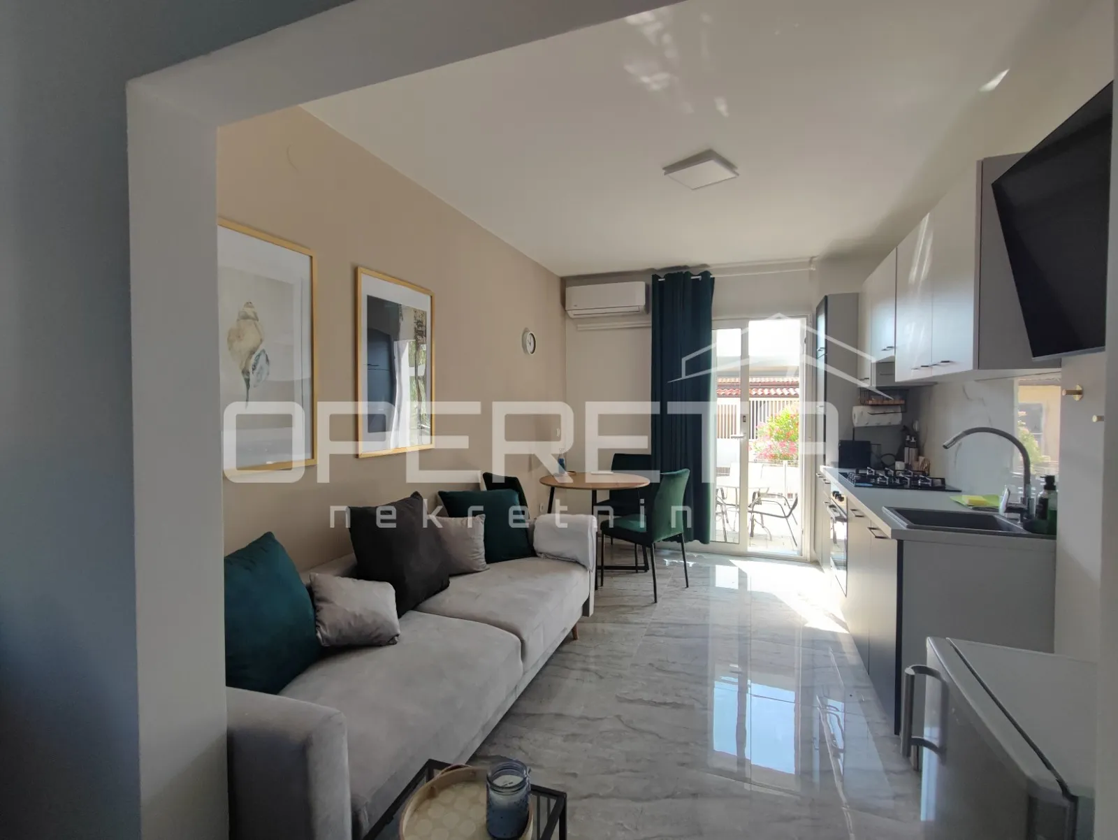 stan 77 m2, dva odvojena apartmana, 100 m do plaže, vir, zadar - slika 2
