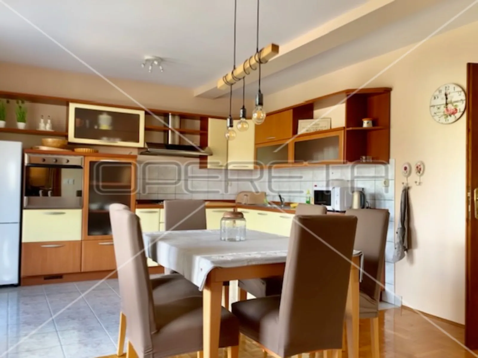 prodaja, kuća, donja stubica, pustodol, samostojeća, 250m2 - slika 16