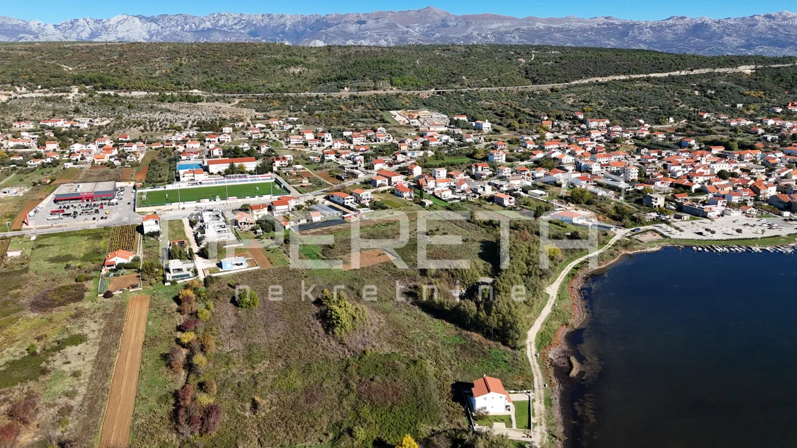 samostojeća kuća u prvom redu do mora, posedarje - slika 35