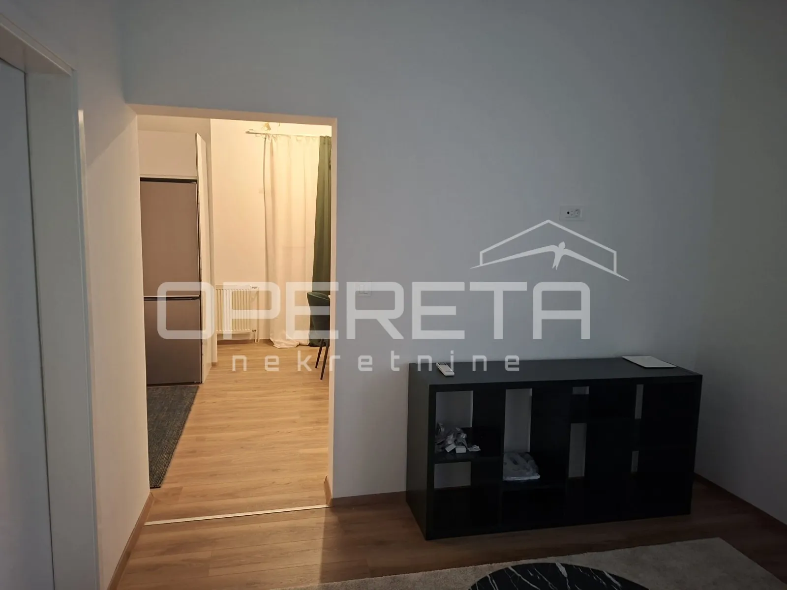 elegantan 3-soban stan u centru varaždina - slika 4