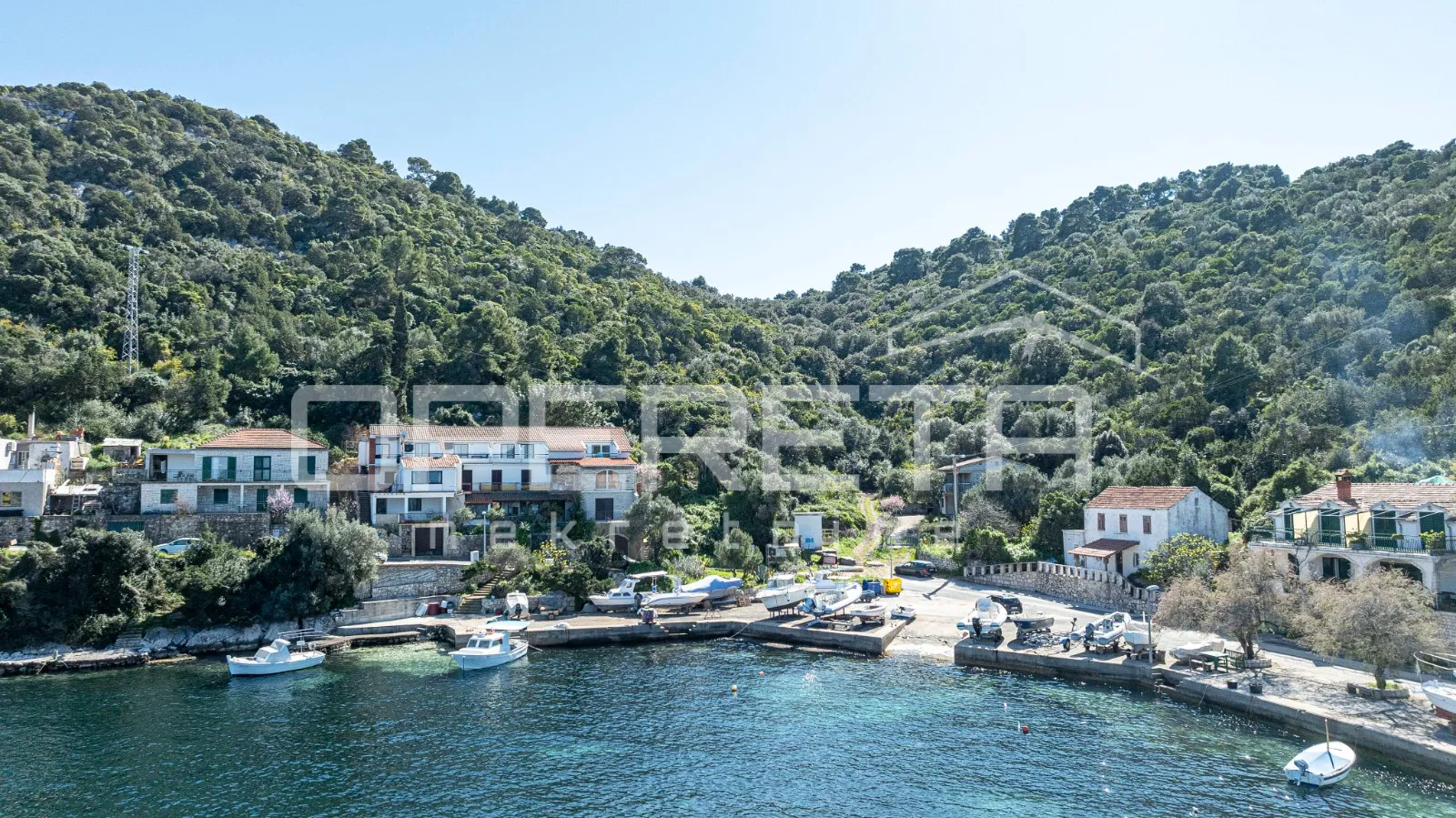 investicijska prilika na lastovu: zemljište uz more, 5107 m2 - slika 17