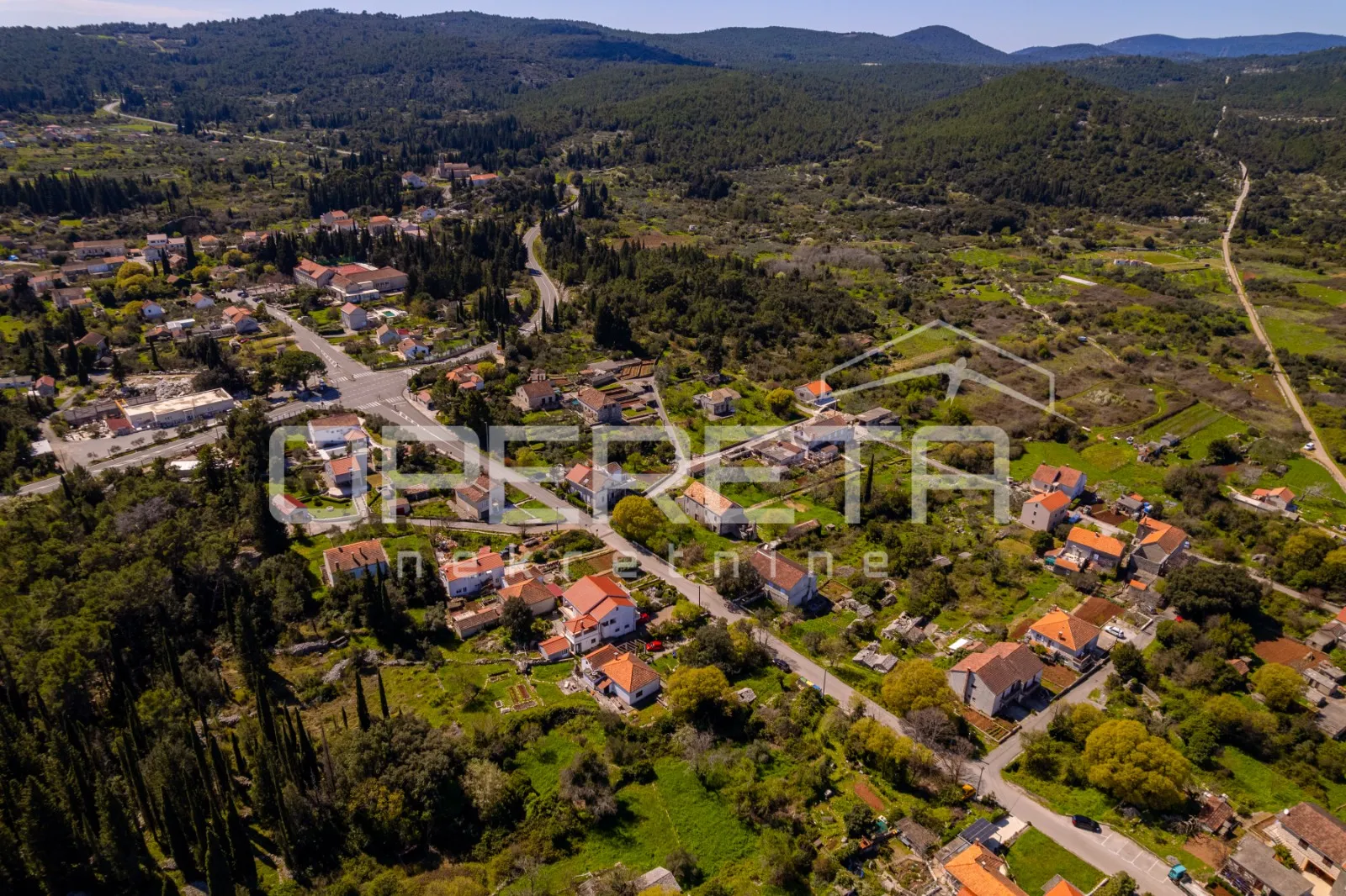 zemljište-440m2, s potencijalom, žrnovo, otok korčula - slika 8