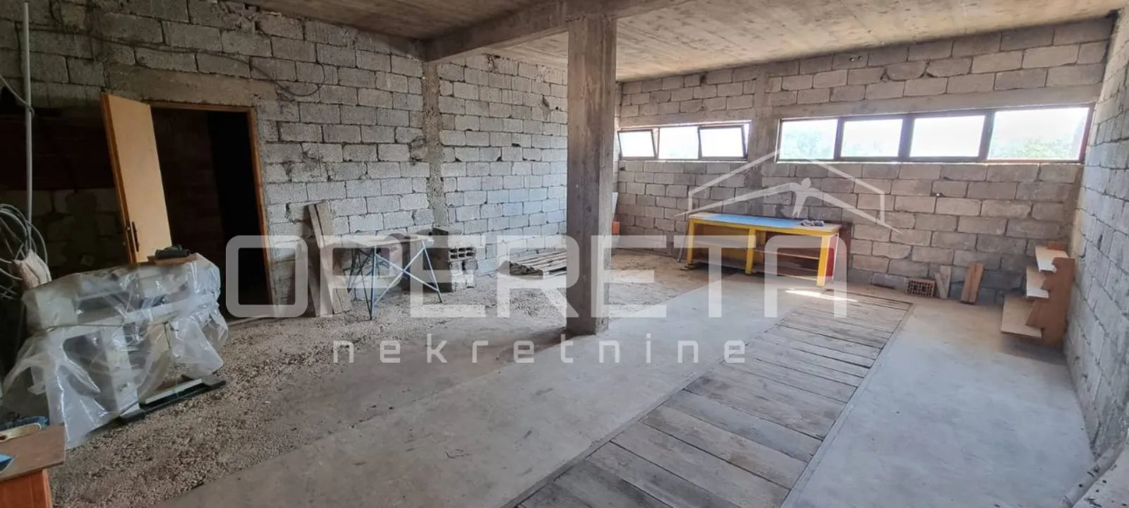 građevinsko zemljište s kućom na braču – humac gornji | 1.820 m² - slika 14