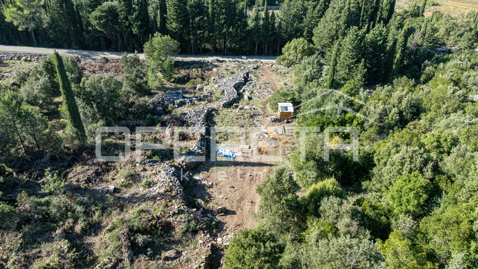 atraktivno poljoprivredno zemljište 9400 m2, nedaleko od mora, pupnat - slika 15