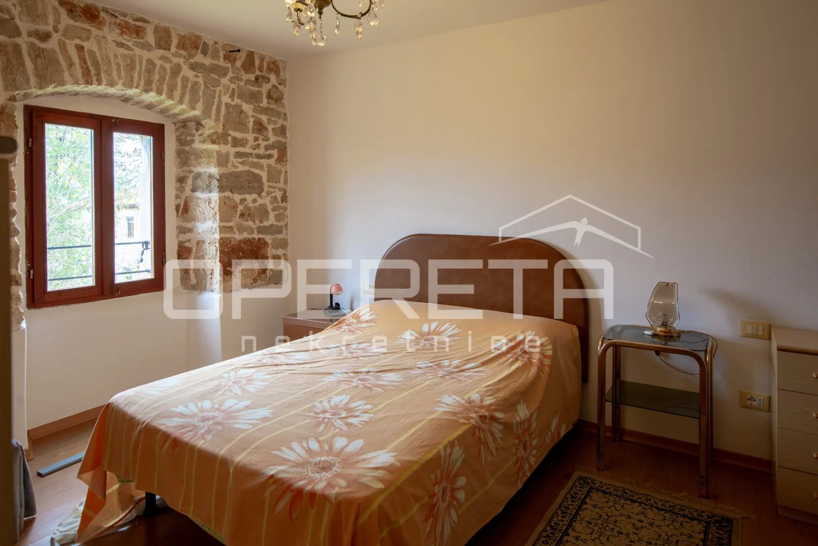 tradicionalna kamena kuća s dva apartmana. - slika 11