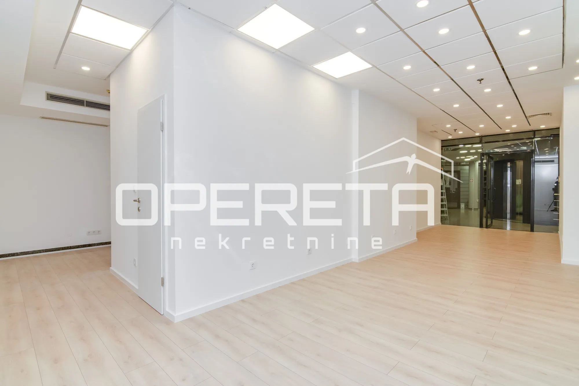 prodaja, poslovna zgrada, centar, jurišićeva, 50m2 - slika 2