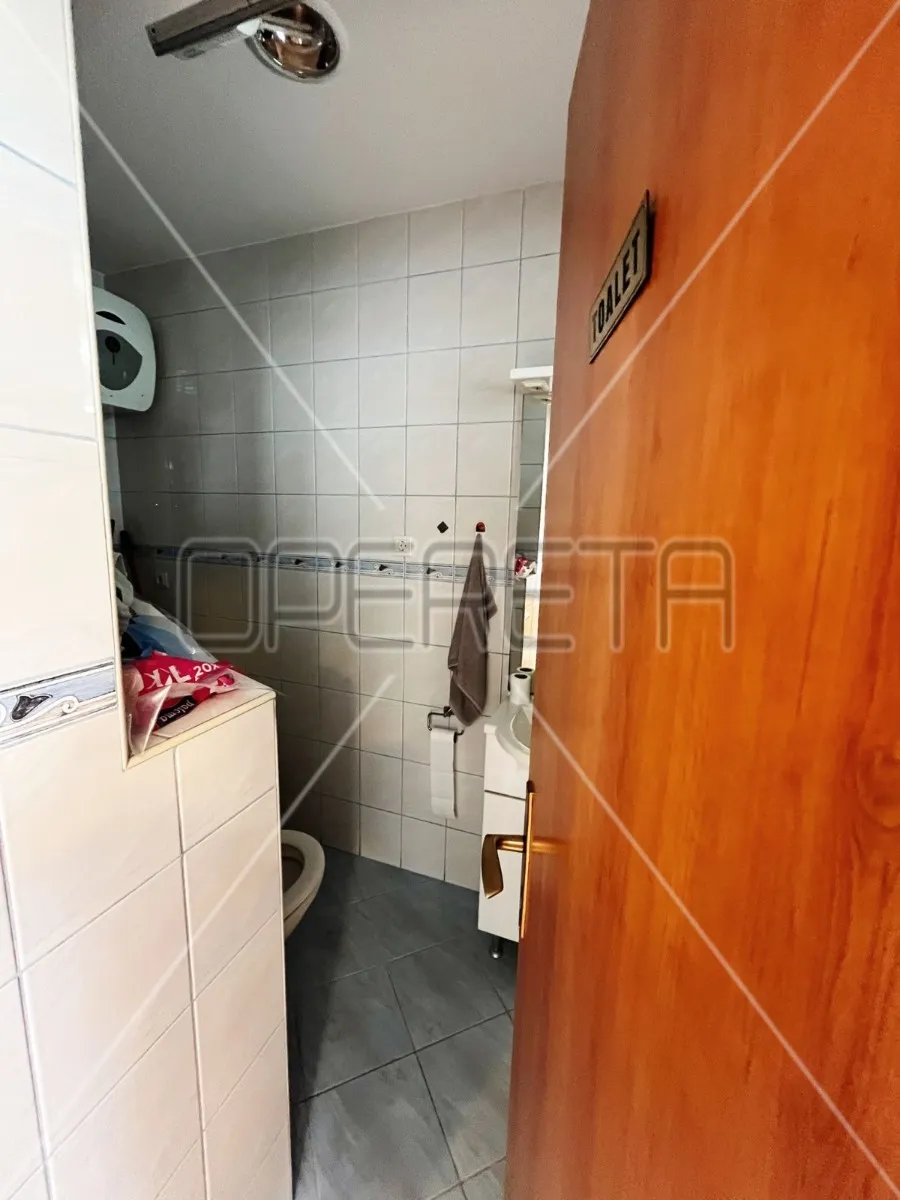 poslovni prostor sa mogućnosšću prenamjene u stambeni, 48,41 m2, ploče - slika 6