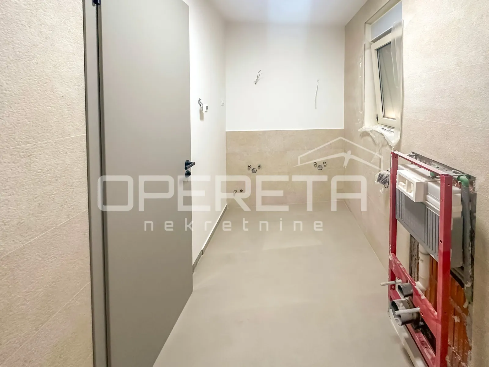 moderna vila s bazenom i pogledom na more – 150 m od plaže - slika 7