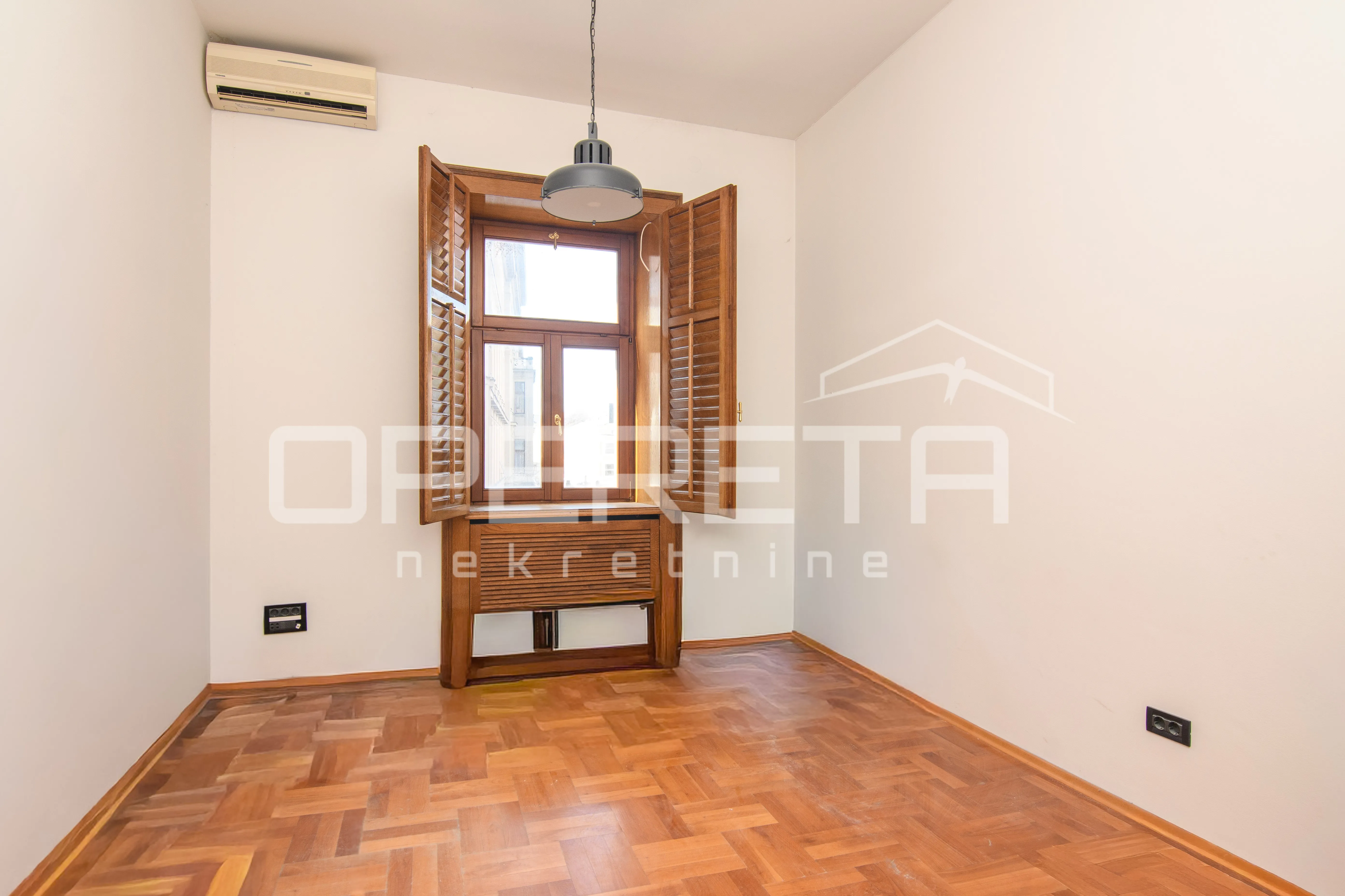 ured, zakup, centar, 186 m2, garaža, parking - slika 4