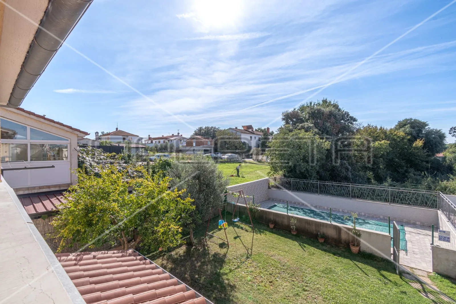 apartmanska kuća u puli s 5 apartmana, garažom i bazenom! - slika 3