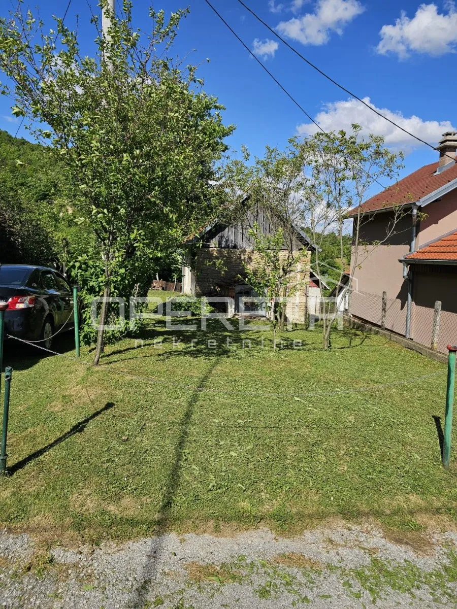 autentična kamena kuća za obnovu - slika 8