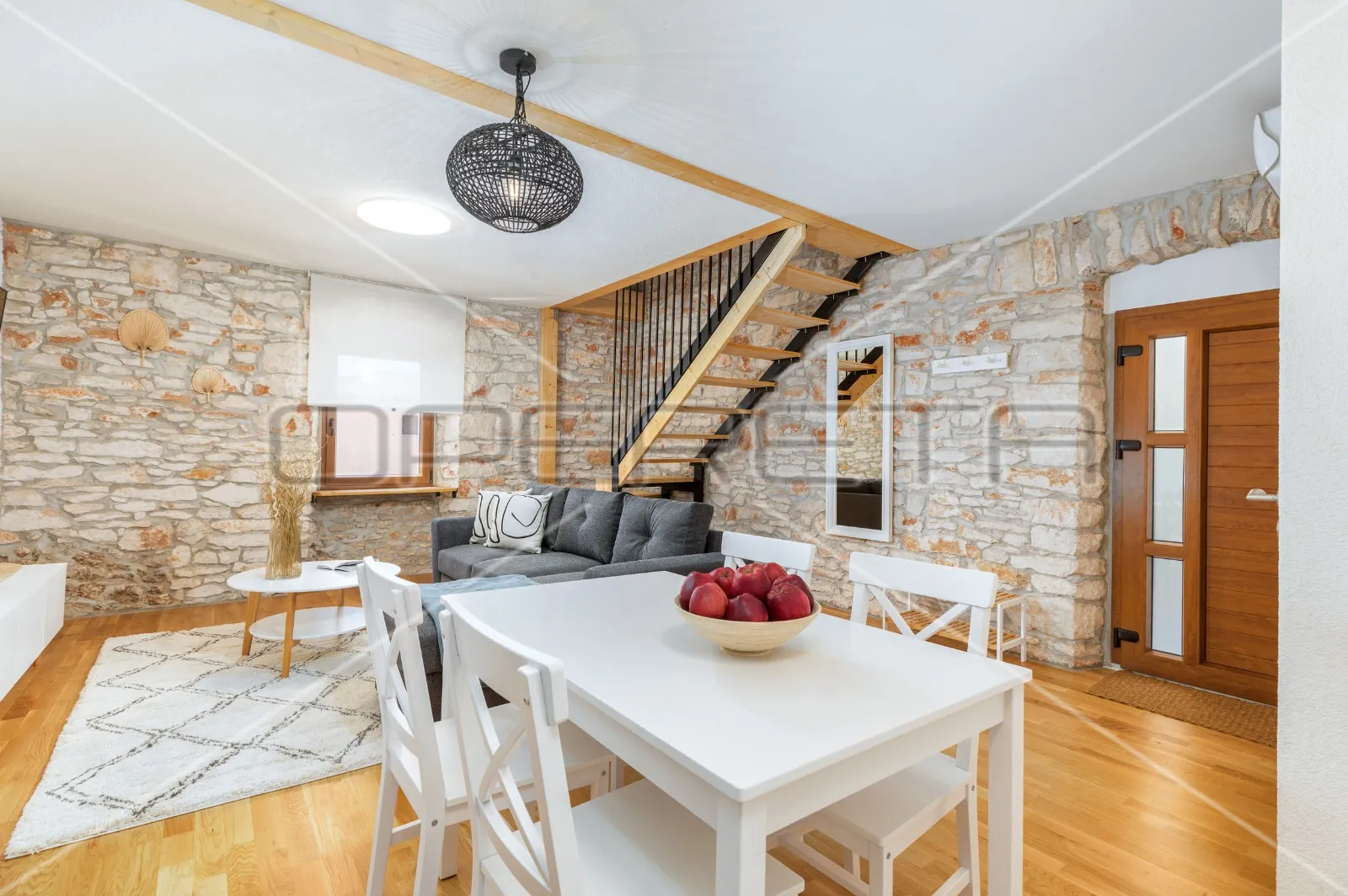 istra, šišan – dvojna kuća s tri apartmana, idealna za investiciju - slika 8