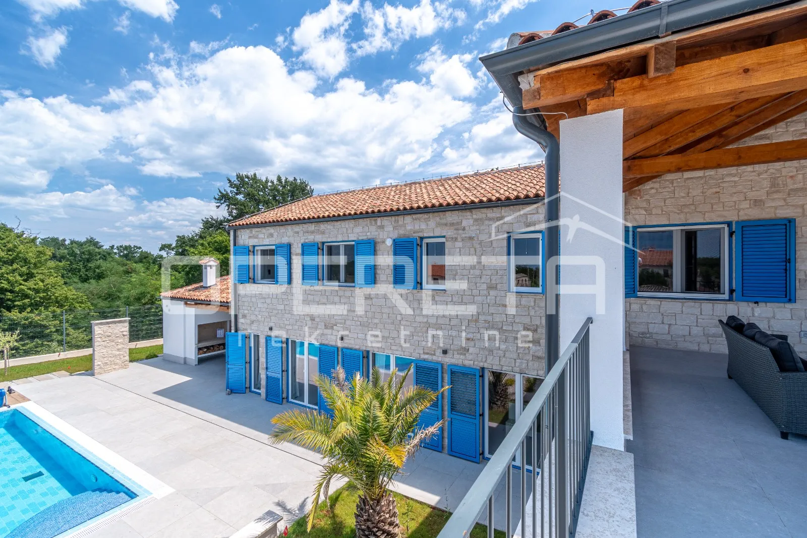 istra, višnjan- vila u autohtonom istarskom stilu - slika 32