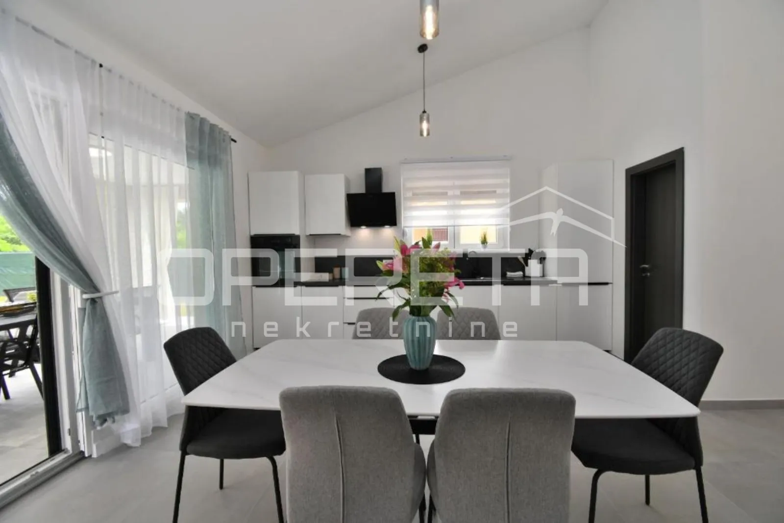 istra, labin, nova prizemnica 130 m2, 3ss, mirna lokacija - slika 6